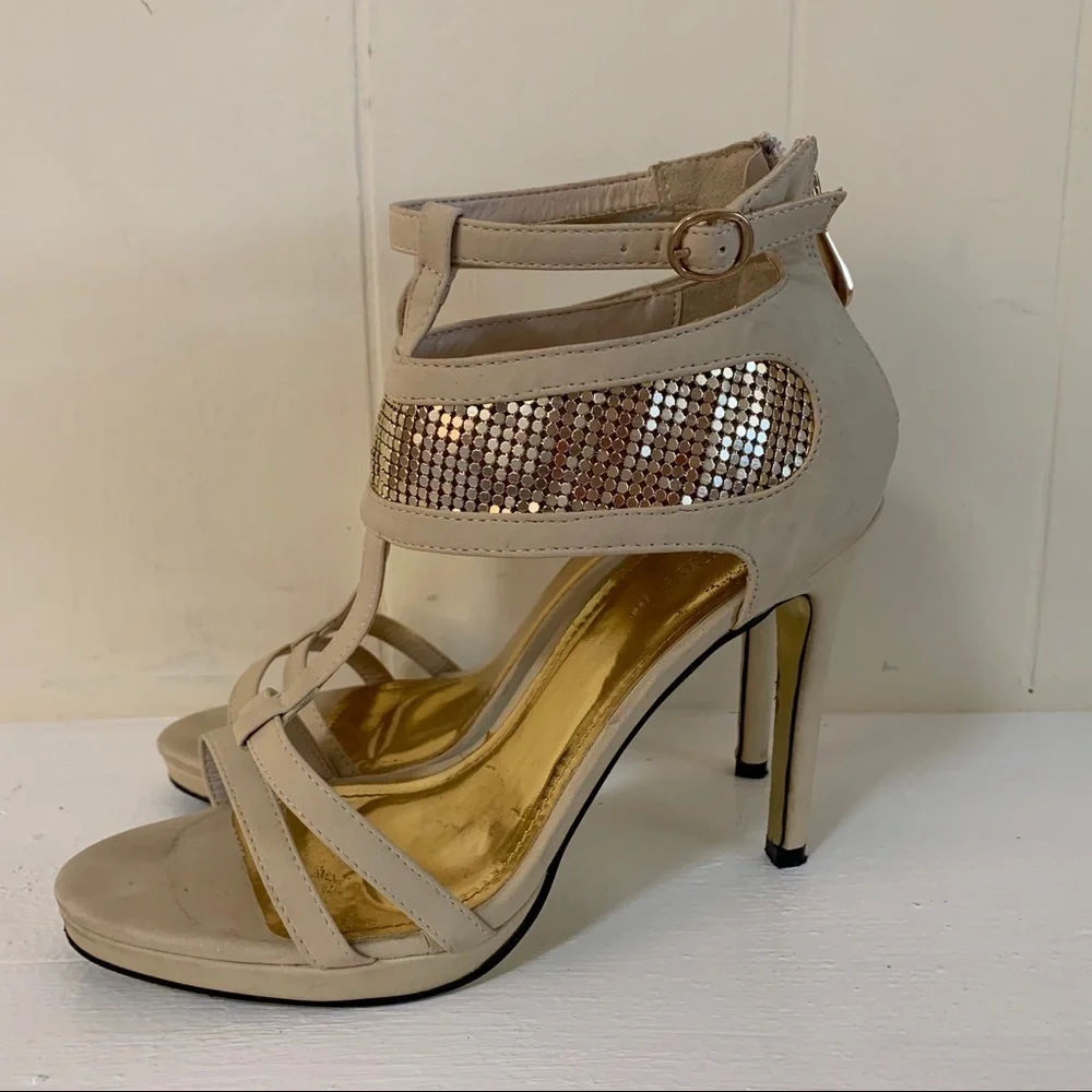 Cape Robbin strappy ankle heels sandals sz 9